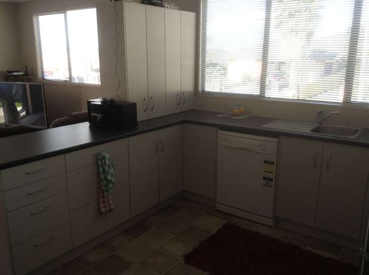 9 Lowburn Place Clover Park_6