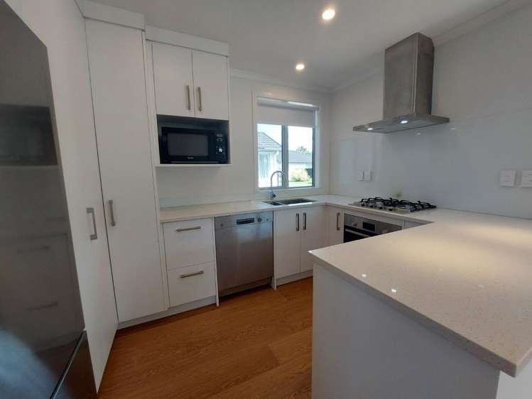 4/36 Herbert Road 10469_5