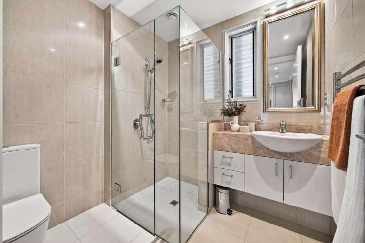 1B Tuhimata Street St Heliers_28