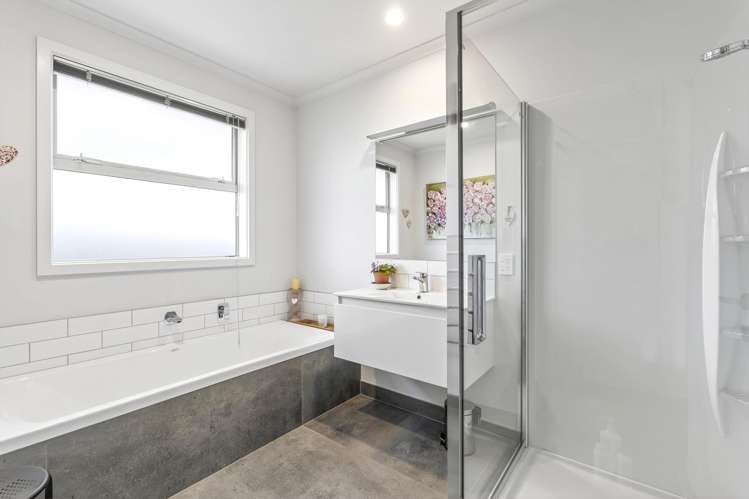 2 Hortons Way Cromwell_15