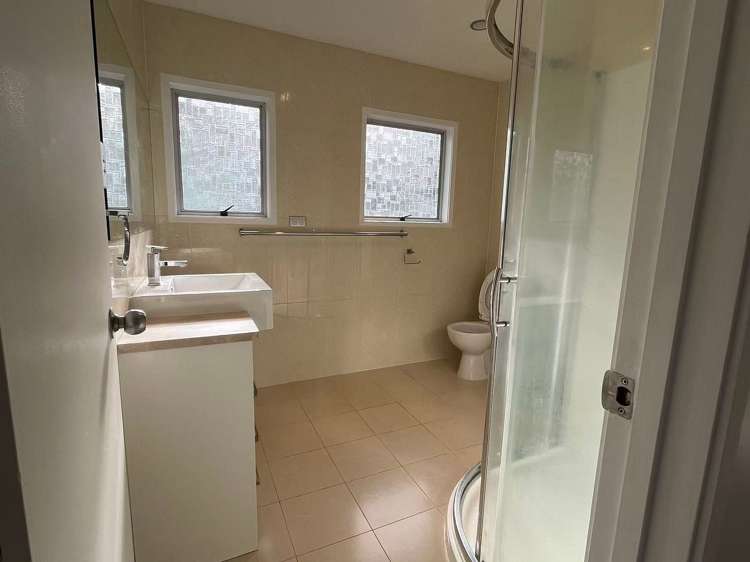 28 Cranberry Place Bucklands Beach_7