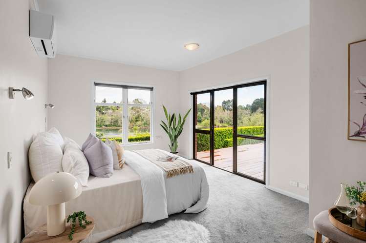 807 + 807a River Road Chartwell_22