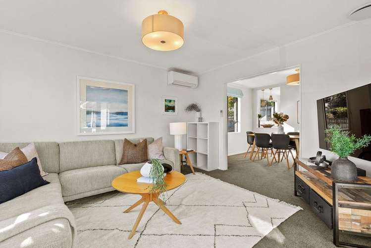 42 Dominica Crescent Grenada Village_5