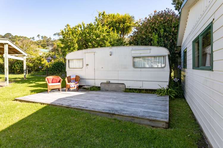 2 Wigmore Crescent Hahei_12