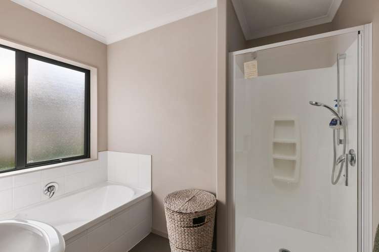 3B Esmeralda Street Welcome Bay_11