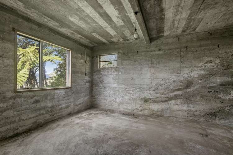 1 Powell Road Kelson_11