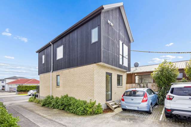 1/11 Karamu Street Te Atatu Peninsula_1