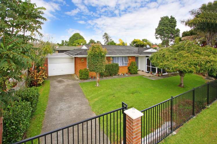 2/15 Cameron Street Papakura_1