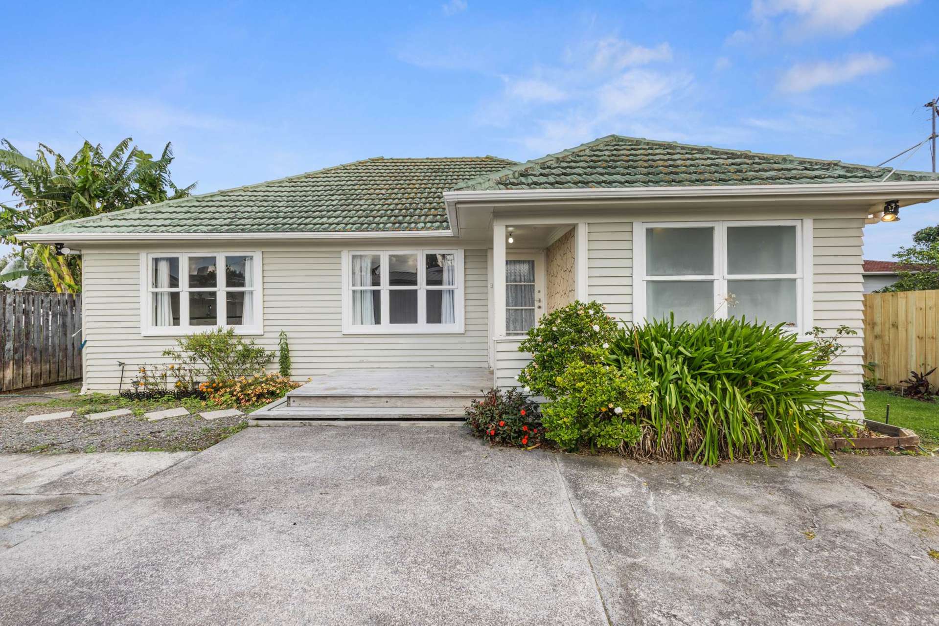2/174 Russell Road Manurewa_0