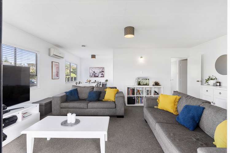 2 Tide Close Mount Wellington_6