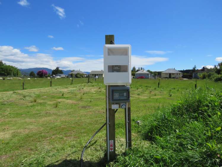 3 Chattockville Road Reefton_11