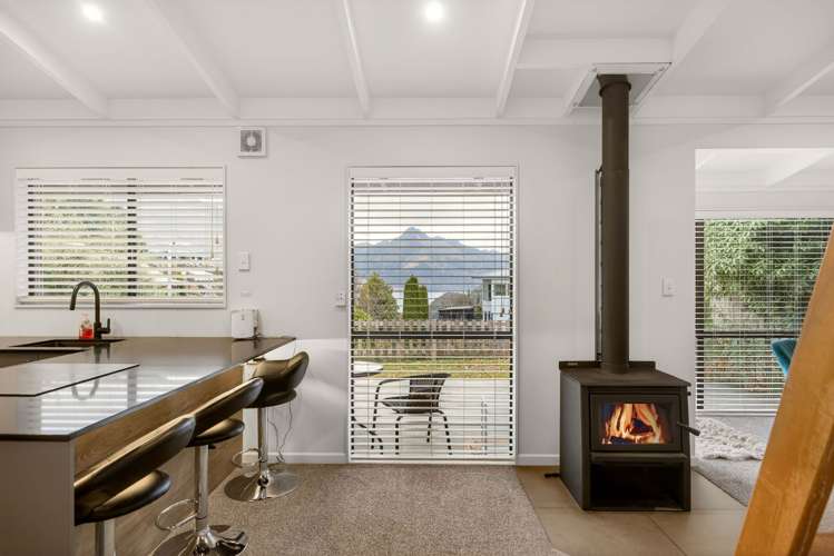 1B Dart Place_5