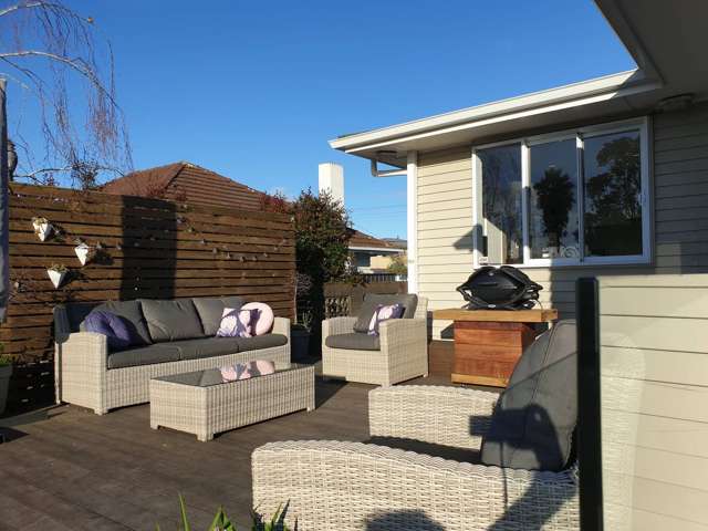 33 Vodanovich Road Te Atatu South_2