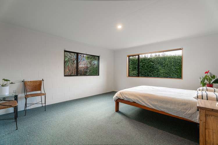 8 Larch Place Wanaka_18