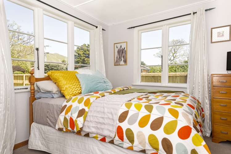 39 Lloyd George Road Wainui_10