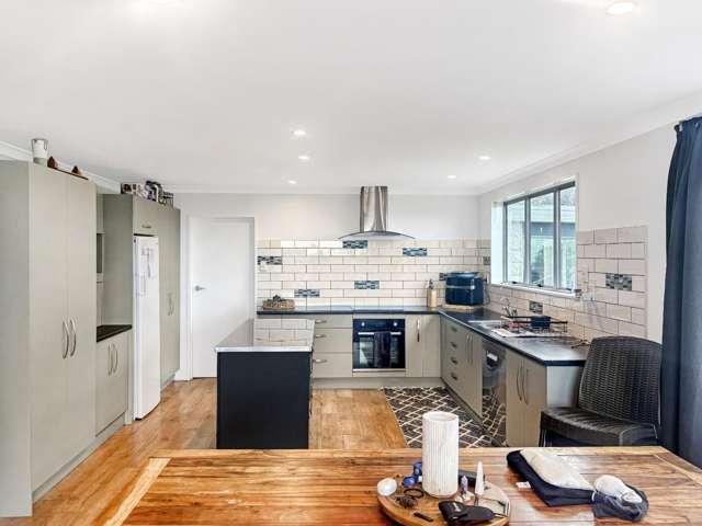 30 Pirinoa Street 10643_4