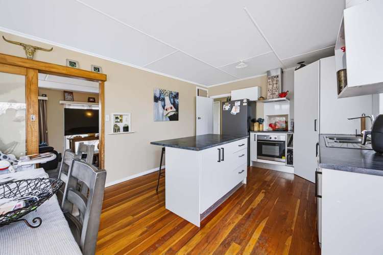 8 Pacey Avenue_5