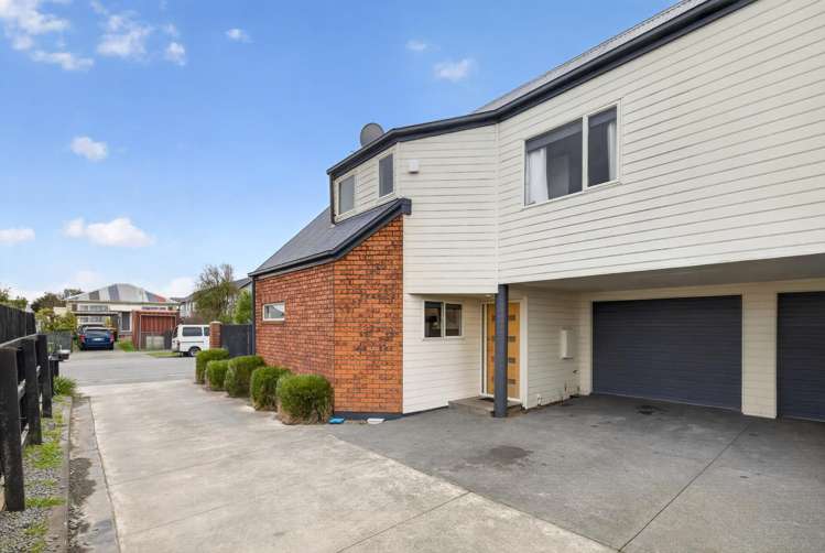76 Barbour Street Waltham_2