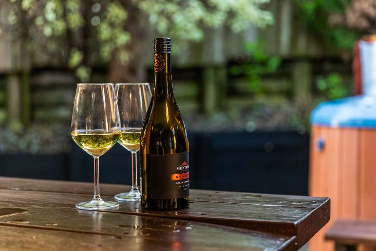 8 Melia Place Stanmore Bay_17