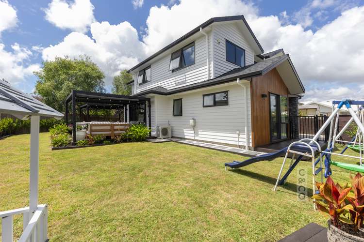 1 Duchess Way Riverhead_17