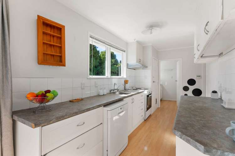 5A Woodvale Road Glen Eden_5