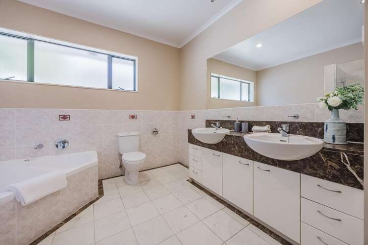 79 Manor Park Sunnyhills_18