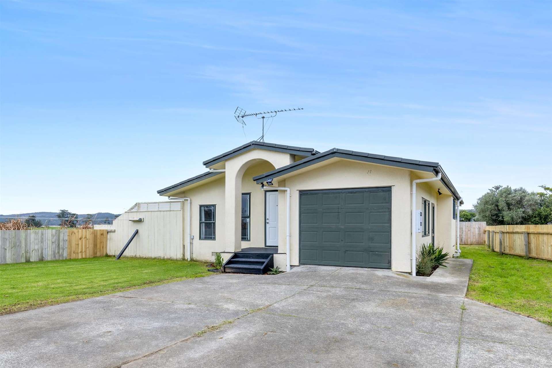 31f Springs Road Parakai_0