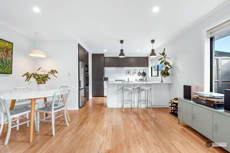 14a Nikau Grove Woburn_7