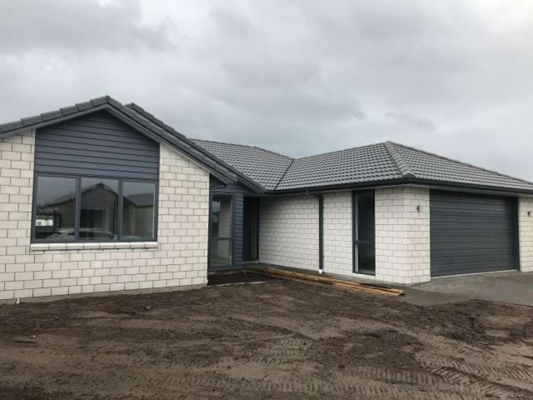 21 Te Ranga Memorial Drive Pyes Pa_1