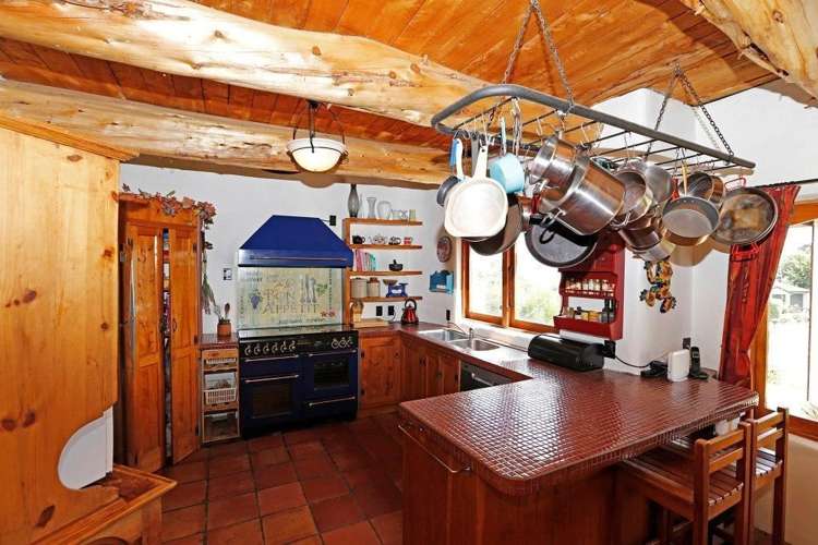 18 Pointon Glade Grandview Heights_5