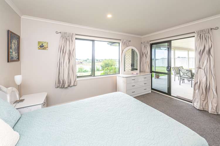 33 Magnolia Crescent Tawhero_20