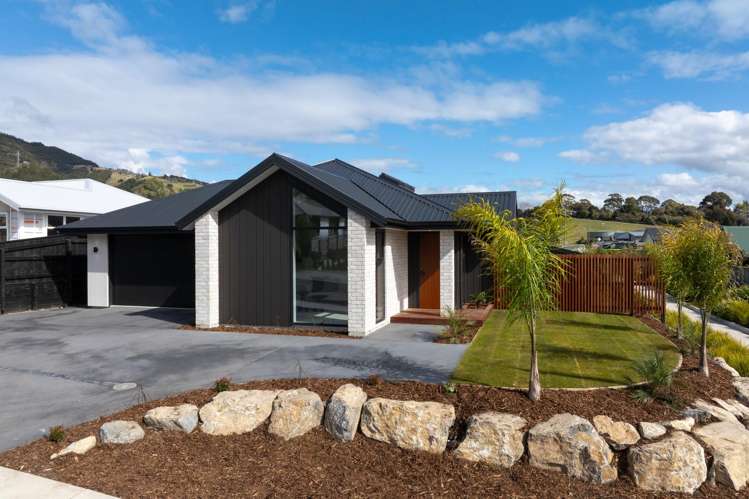 46 Hart Road Richmond_17