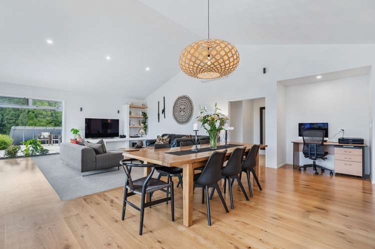 140 Karanui Road Kamo_9