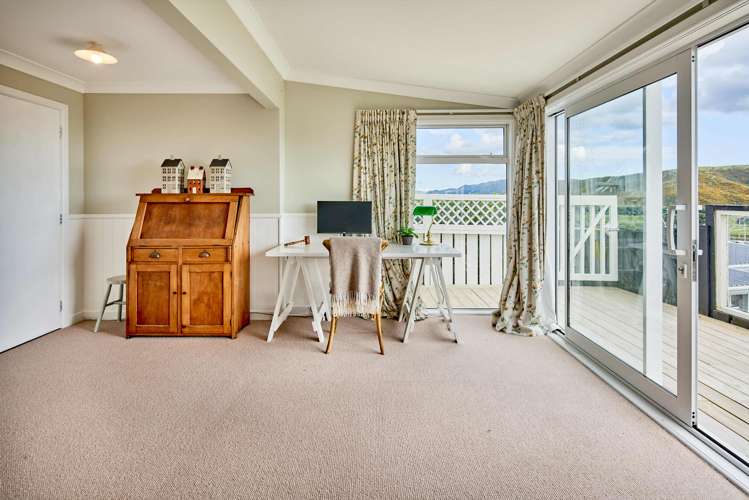 9 Mana View Road Paremata_8