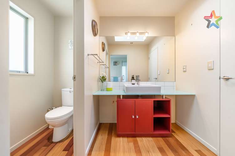 27 Meadowbank Drive Belmont_19