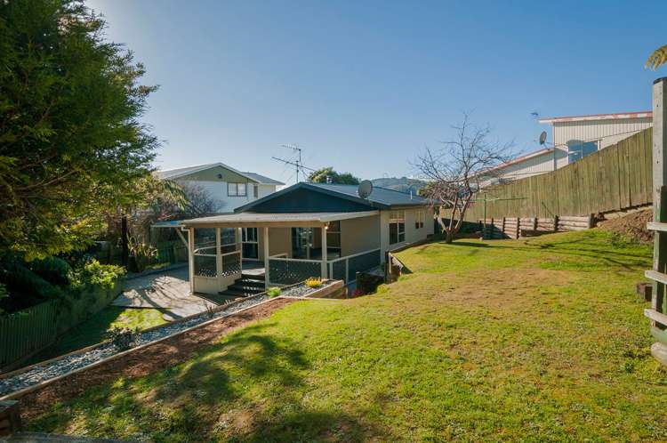 7 Greenwich Grove Stokes Valley_16