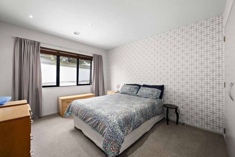 72 Downing Street Crofton Downs_10