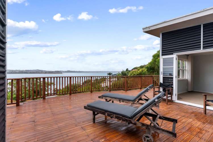 1104 Whangaparaoa Road Tindalls Beach_13