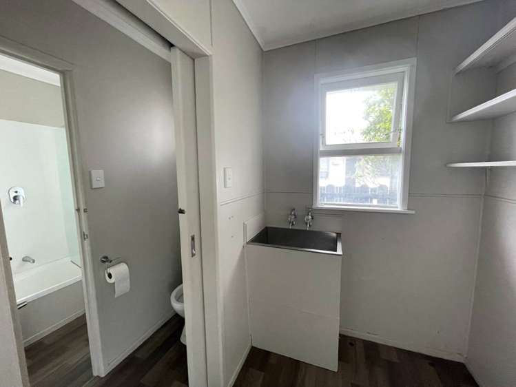 6 Burlington Place Manurewa_13