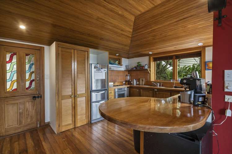 5 Karaka Street Eastbourne_9