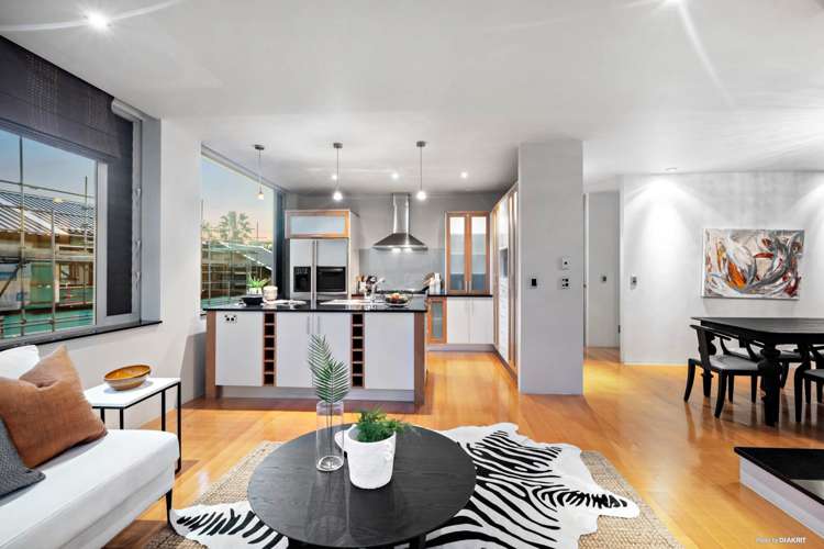 22a Beach Road Castor Bay_25