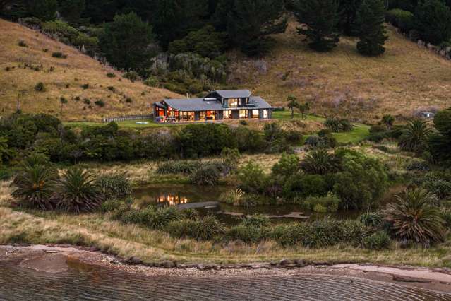 528 Oyster Bay Marlborough Sounds_2
