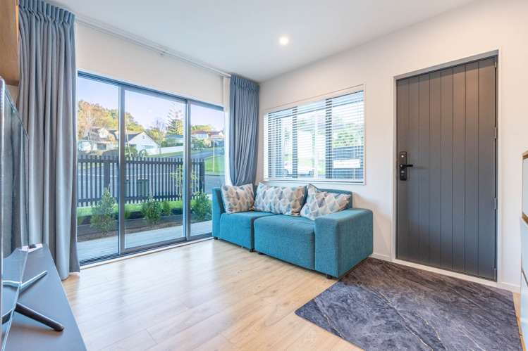 9A Penguin Drive Murrays Bay_8
