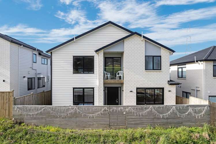 2A Ballyalton Crescent Flat Bush_37