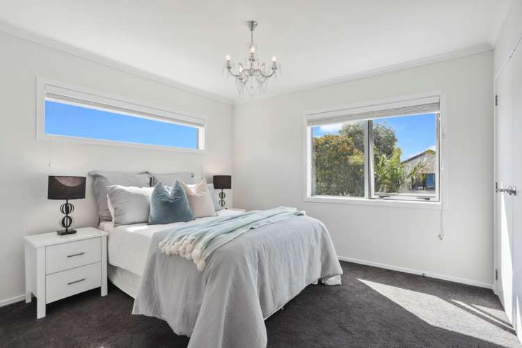 39 Vinograd Drive Te Atatu Peninsula_16