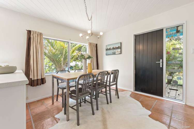 20 Tasman View Road Bethells Beach_6