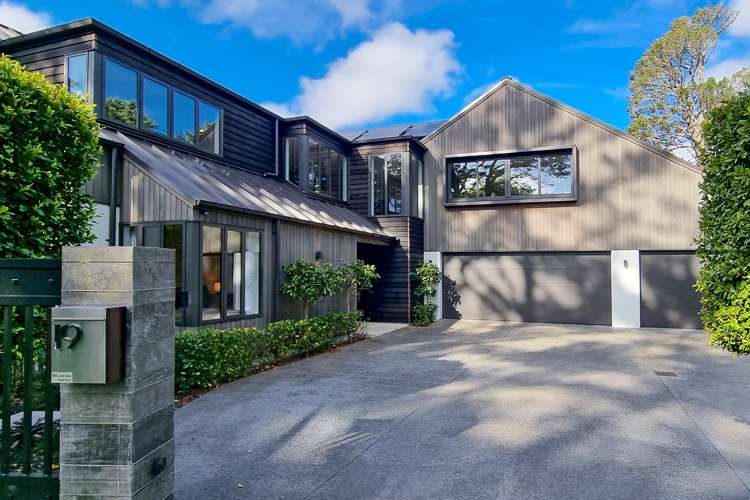 19 Kingfisher Grove Greenhithe_34