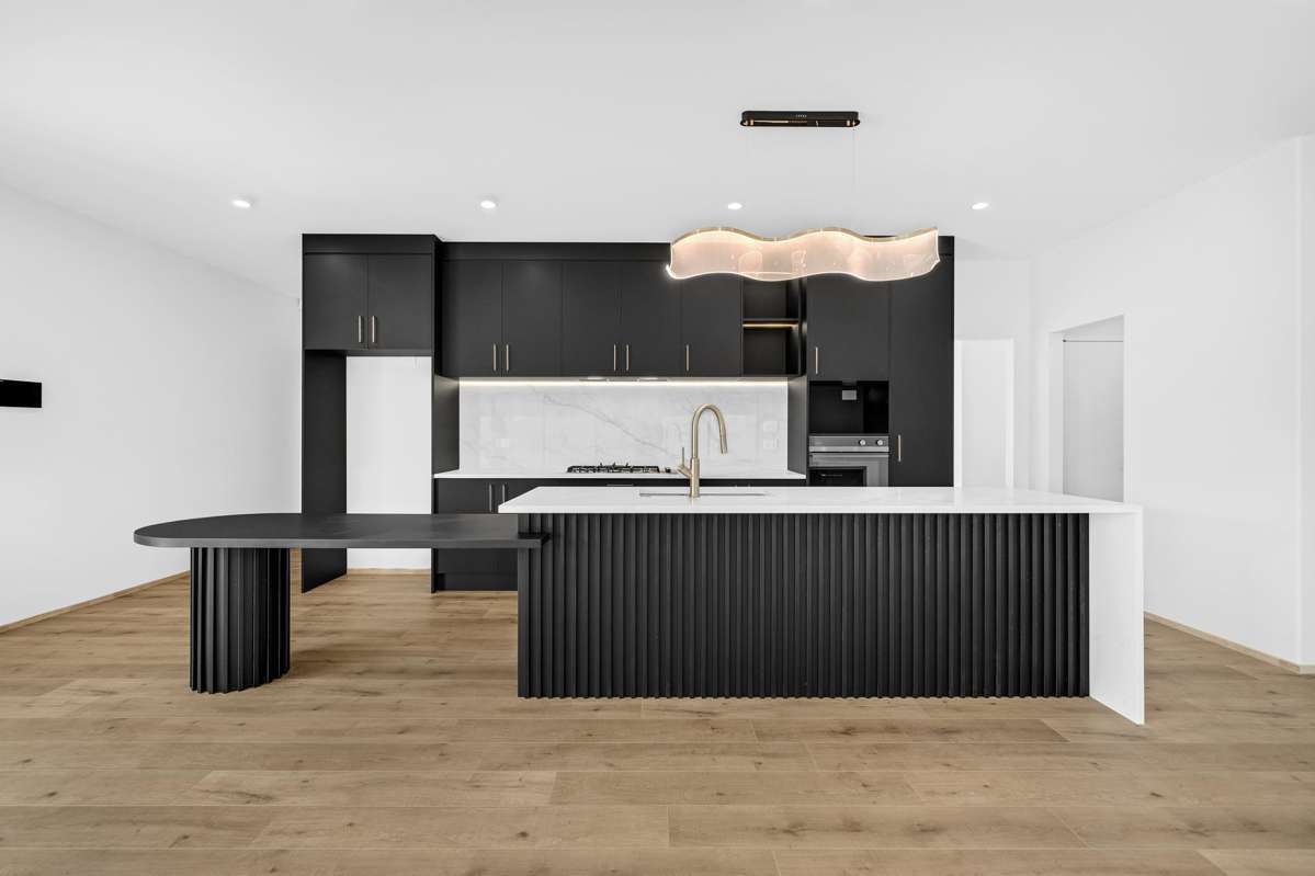 6 MUNRO ROAD_1