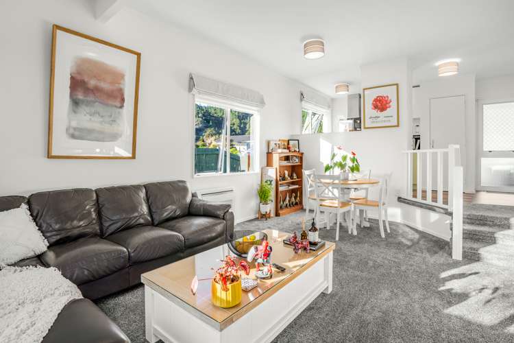 5 Glenbrook Grove Naenae_5