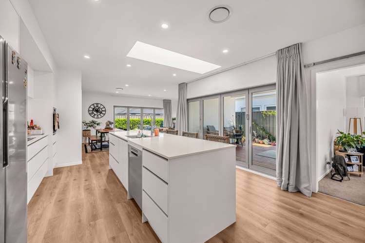 47 Pelorus Avenue Poraiti_3